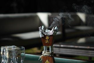 بخور عود كمبودي فاخر 50 غرام