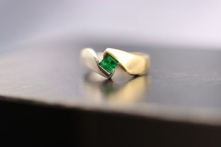 Emerald Ring 18K