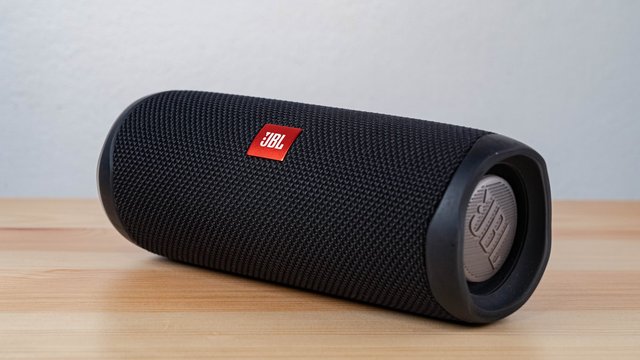 JBL ብሉቱዝ ስፒከር