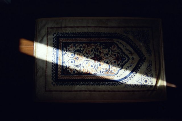 Velvet Prayer Mat