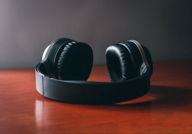 የሶኒ WH-1000XM6 ገመድ አልባ ጆሮ ማዳመጫ