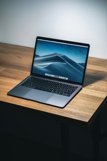 ماك بوك اير M4